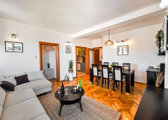 Maria&jerry Apartman *